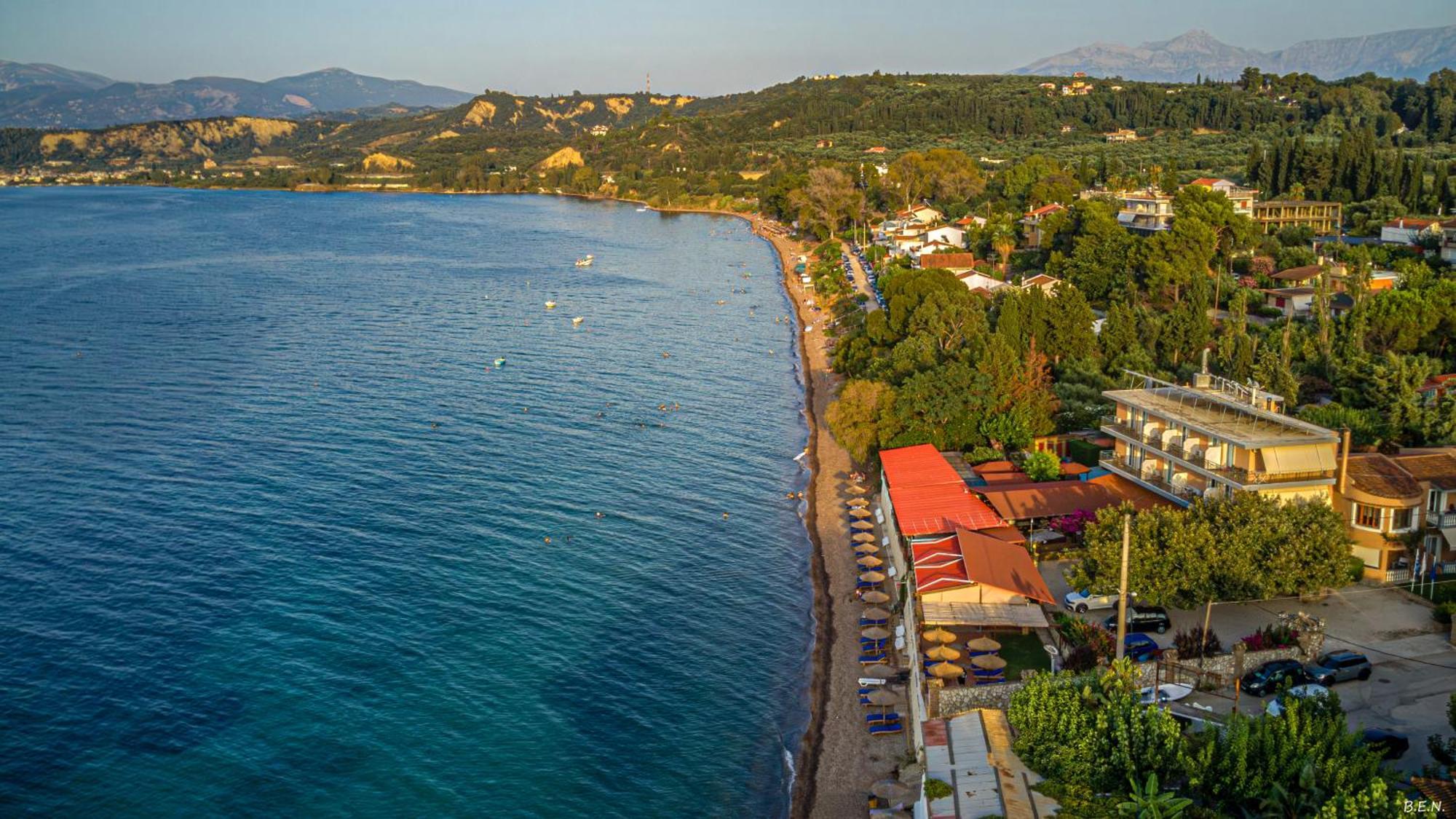 فندق Castella Beach Alissos المظهر الخارجي الصورة